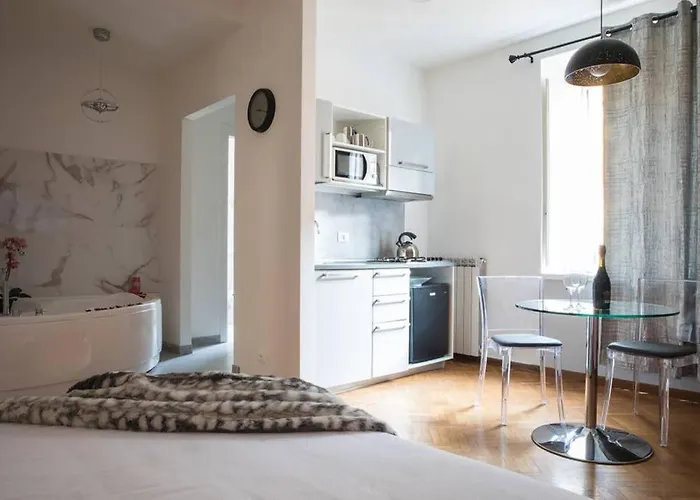 Apartament Pink Intimate Jacuzzi Trastevere *