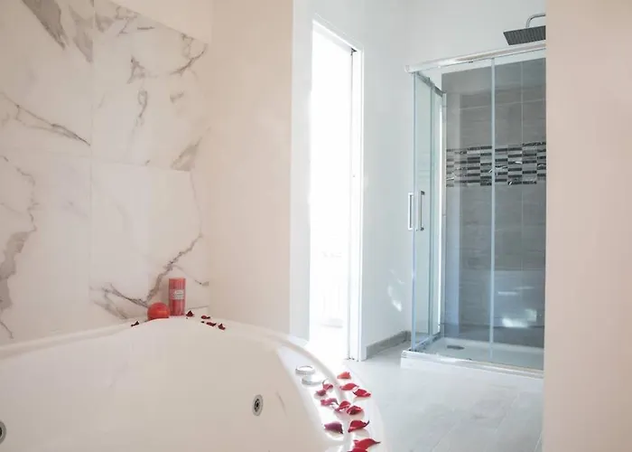 Pink Intimate Jacuzzi Trastevere *
